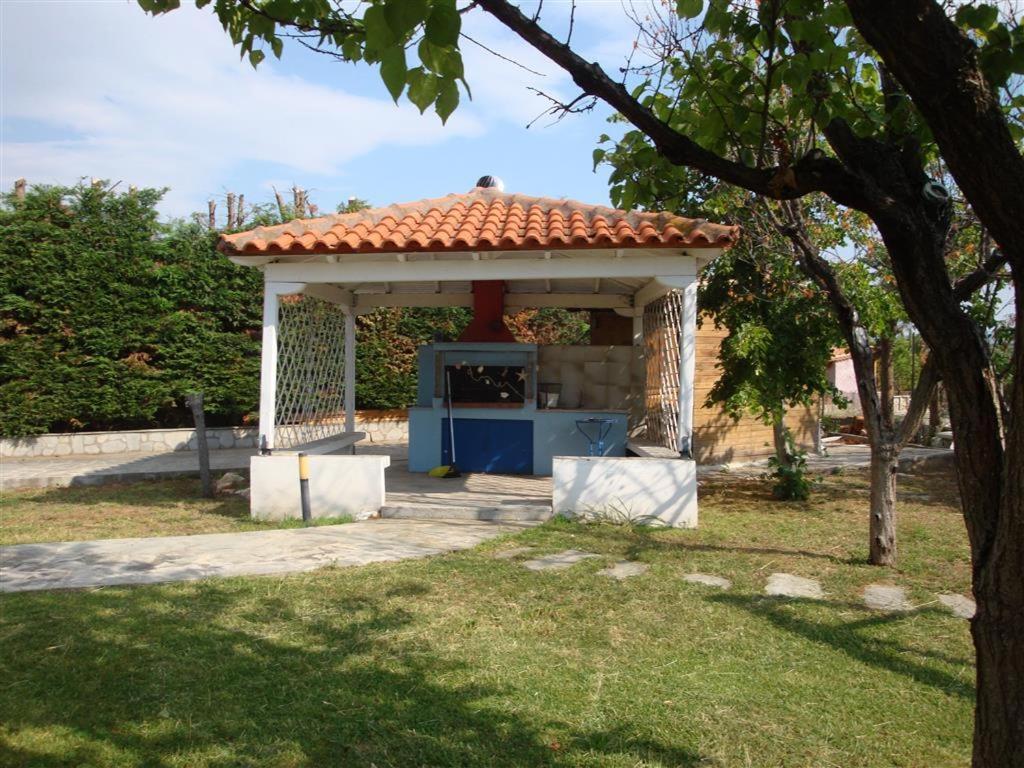 Wonderful House With Private Garden Flogita Exterior foto