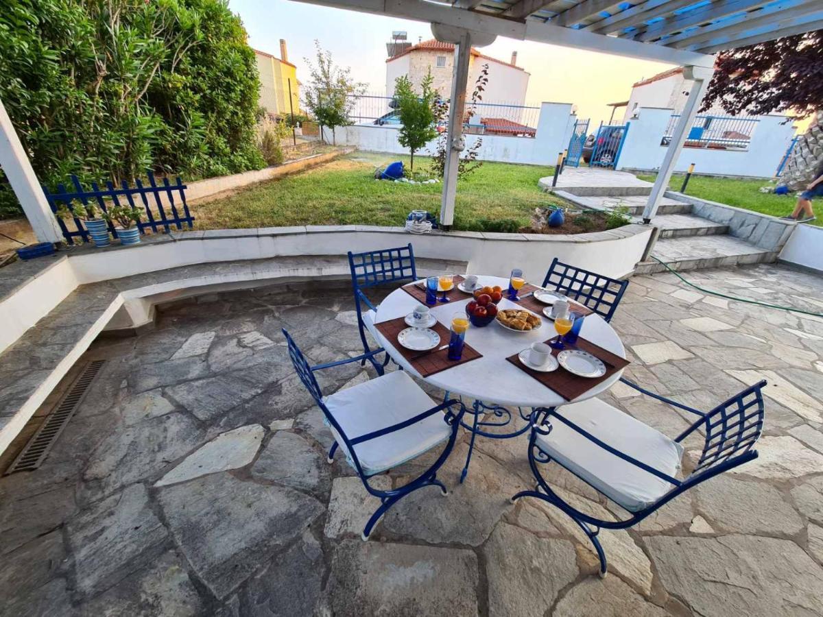Wonderful House With Private Garden Flogita Exterior foto