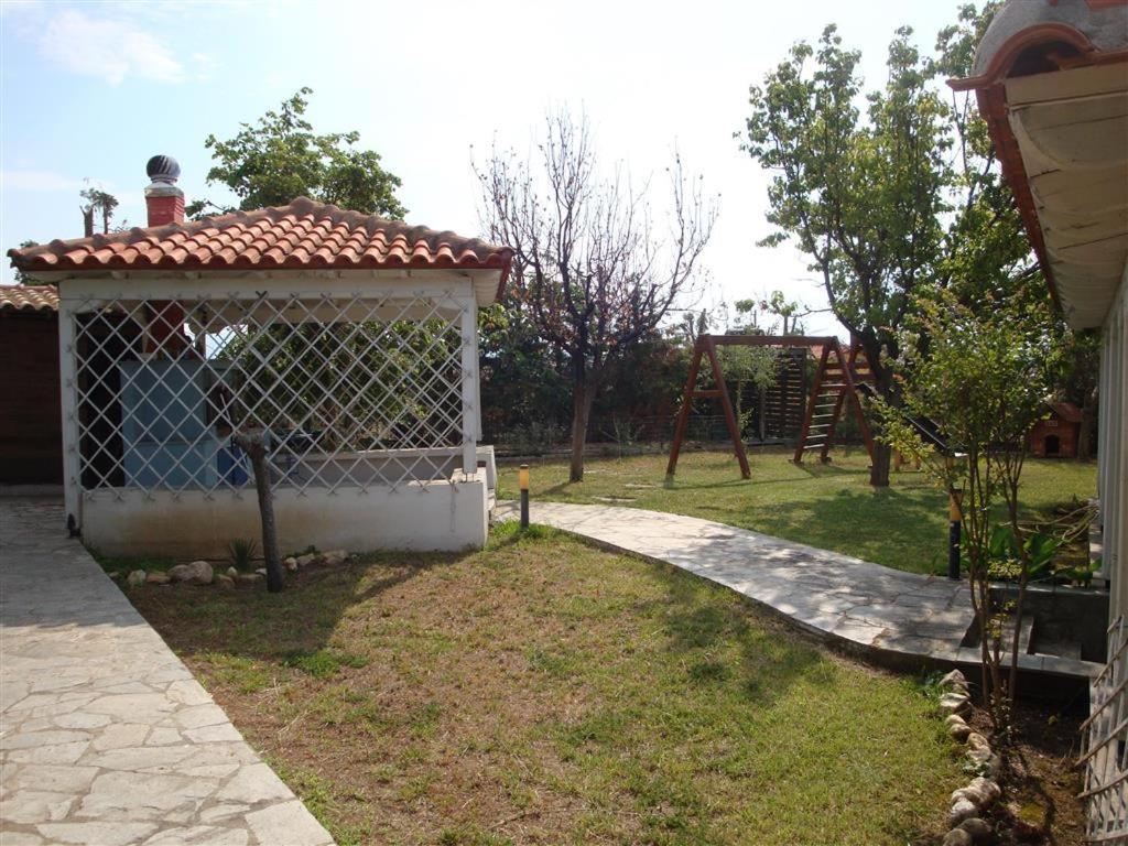 Wonderful House With Private Garden Flogita Exterior foto